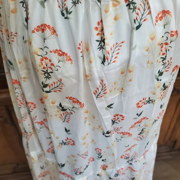 Petal & Pup Cream Strapless Floral Maxi Dress - Picture 8 of 11